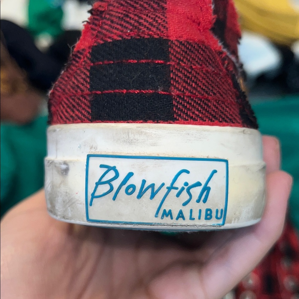 3/$10 Blowfish Malibu Kids Plaid Sneakers in Red and Black - Picture 2 of 6